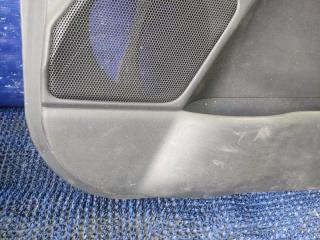 Карта двери правая передняя TOYOTA WISH ZNE10 D7763-25100 2 ракурс