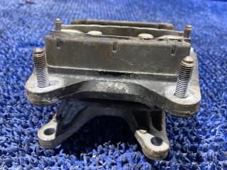Подушка акпп AUDI A6 4F5 CCEA 3 ракурс Подушка акпп AUDI A6 4F5 CCEA 3 ракурс