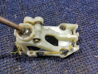 Рычаг переключения кпп TOYOTA VITZ NCP10 2NZFE 3 ракурс