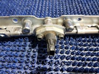 Топливная рейка TOYOTA RAV4 MXAA54 M20AFKS 89458-33030 3 ракурс Топливная рейка TOYOTA RAV4 MXAA54 M20AFKS 89458-33030 3 ракурс