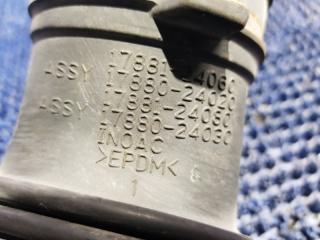 Патрубок воздушного фильтра TOYOTA RAV4 MXAA54 M20AFKS 17881-24060 3 ракурс Патрубок воздушного фильтра TOYOTA RAV4 MXAA54 M20AFKS 17881-24060 3 ракурс