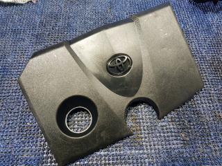 Крышка двс декоративная TOYOTA RAV4 MXAA54 M20AFKS 12601-24011 3 ракурс Крышка двс декоративная TOYOTA RAV4 MXAA54 M20AFKS 12601-24011 3 ракурс