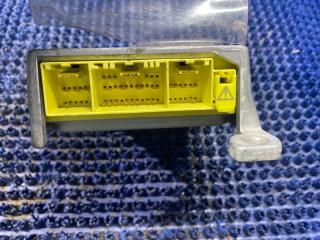 Блок управления airbag TOYOTA ISIS ANM15 1AZ 89170-44070 3 ракурс Блок управления airbag TOYOTA ISIS ANM15 1AZ 89170-44070 3 ракурс