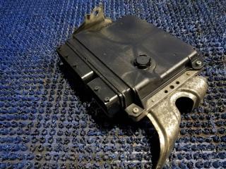 Блок efi TOYOTA VOXY ZRR75 3ZRFAE 89661-28E30 2 ракурс