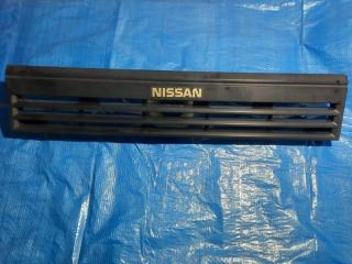 Решетка радиатора NISSAN CARAVAN KSE24 1 ракурс