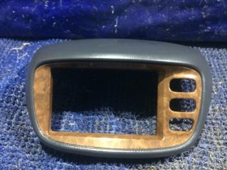 Консоль магнитофона NISSAN SERENA