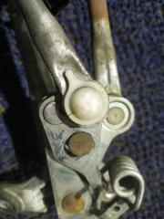 Трапеция дворников TOYOTA NOAH AZR65 1AZFSE 8511028210 5 ракурс