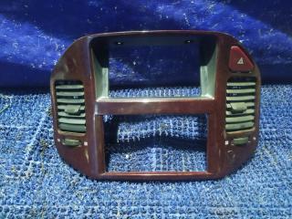 Консоль магнитофона MITSUBISHI PAJERO