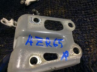 Ролик раздвижной двери TOYOTA NOAH AZR65 1AZFSE 4 ракурс