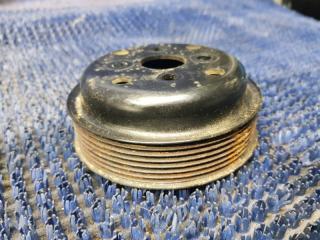 Шкив помпы TOYOTA CROWN