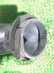 Патрубок воздушного фильтра SUBARU LEGACY BP5 EJ20X 14459AA330 5 ракурс