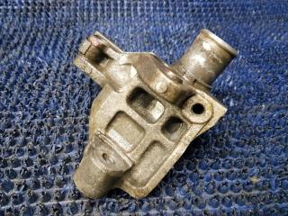 Патрубок системы охлаждения TOYOTA MARK II GX105 1GFE 1630470020 4 ракурс