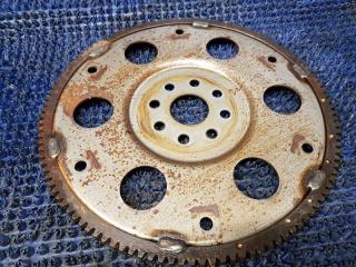 Маховик TOYOTA CROWN GRS183 3GRFSE 5 ракурс Маховик TOYOTA CROWN GRS183 3GRFSE 5 ракурс