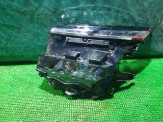 Фара левая передняя TOYOTA VOXY ZWR90 81150-V1050 1 ракурс Фара левая передняя TOYOTA VOXY ZWR90 81150-V1050 1 ракурс