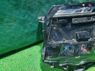 Фара левая передняя TOYOTA VOXY ZWR90 81150-V1050 2 ракурс Фара левая передняя TOYOTA VOXY ZWR90 81150-V1050 2 ракурс