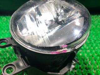 Туманка правая передняя TOYOTA HARRIER AVU65 48-150 3 ракурс