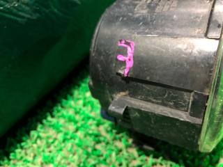 Туманка правая передняя SUZUKI WAGON R MH23S 35500-63J13-000 3 ракурс Туманка правая передняя SUZUKI WAGON R MH23S 35500-63J13-000 3 ракурс