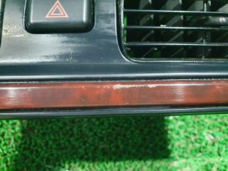 Консоль магнитофона TOYOTA GRANVIA KCH16 55405-26060 3 ракурс Консоль магнитофона TOYOTA GRANVIA KCH16 55405-26060 3 ракурс