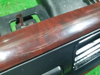 Консоль магнитофона TOYOTA GRANVIA KCH16 55405-26060 4 ракурс Консоль магнитофона TOYOTA GRANVIA KCH16 55405-26060 4 ракурс