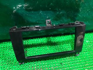 Консоль магнитофона NISSAN SERENA FNC26 682601VA0A 2 ракурс