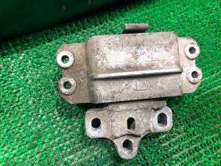 Подушка двигателя левая TOURAN 1T2 BLG