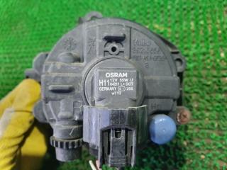 Туманка правая передняя TOYOTA ISIS ANM15 89210656 2 ракурс