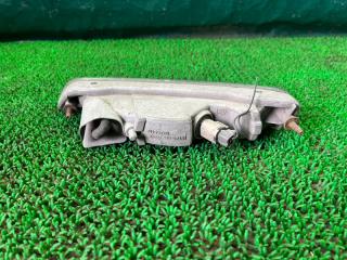 Повторитель в бампер правый передний NISSAN LARGO VNW30 210-52461 3 ракурс