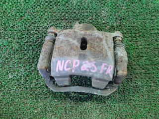 Суппорт правый передний TOYOTA FUNCARGO NCP25 1NZFE 1 ракурс
