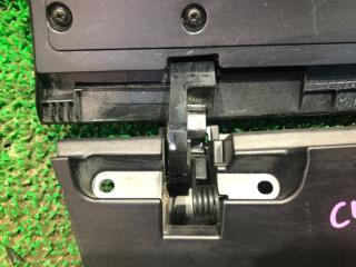 Бардачок MITSUBISHI OUTLANDER CW5W 8042A010 5 ракурс