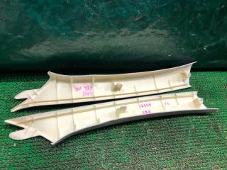 Накладка на стойку кузова передняя TOYOTA MARK II GX115 62212-22370  62211-22360 4 ракурс