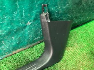 Накладка на порог передняя AUDI A6 4F2 4F2867271A 3 ракурс