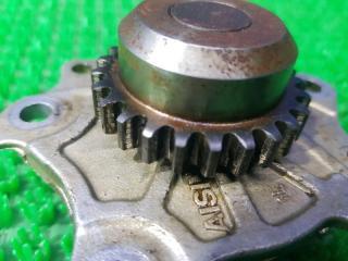 Масляный насос TOYOTA BB QNC20 K3VE 15100-97401 4 ракурс