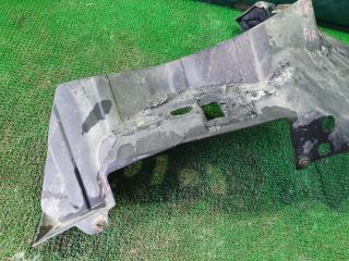 Подкрылок правый передний MITSUBISHI CANTER FE82 4M50 3 ракурс Подкрылок правый передний MITSUBISHI CANTER FE82 4M50 3 ракурс