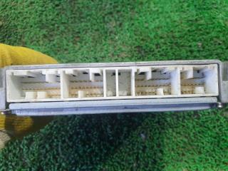 Блок efi TOYOTA ALTEZZA GXE15 1GFE 8966153430 2 ракурс