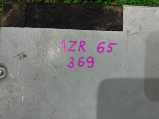 Блок efi TOYOTA NOAH AZR65 1AZFSE 89661-2J030 3 ракурс