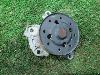 Помпа TOYOTA NOAH ZRR75 3ZRFAE 2 ракурс Помпа TOYOTA NOAH ZRR75 3ZRFAE 2 ракурс