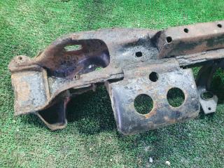 Балка под двс передняя MAZDA BONGO BRAWNY SK56 WL 4 ракурс