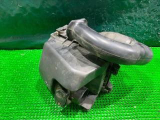 Корпус воздушного фильтра TOYOTA RACTIS NCP105 1NZFE 22204-22010 1770521090 2 ракурс Корпус воздушного фильтра TOYOTA RACTIS NCP105 1NZFE 22204-22010 1770521090 2 ракурс