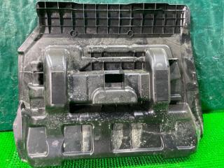 Обшивка багажника TOYOTA FUNCARGO NCP25 1NZFE 3 ракурс