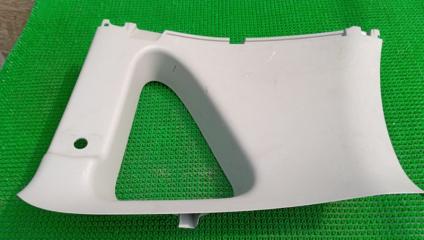 Обшивка двери багажника левая TOYOTA RACTIS 2006/01