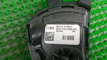 Педаль газа MAZDA PREMACY CWEFW LFVD BEV1-41600 3 ракурс