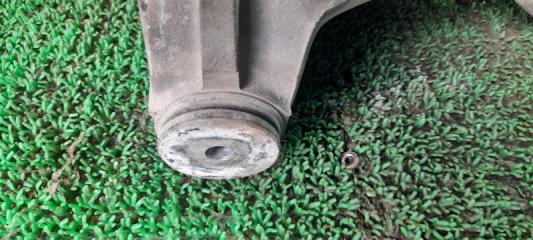 Рычаг правый задний AUDI A4 8D5 03426321 2 ракурс