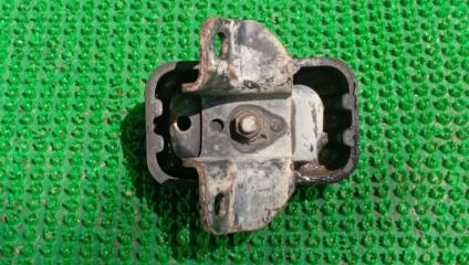 Подушка двигателя правая передняя SUZUKI JIMNY JB23W K6A 3 ракурс Подушка двигателя правая передняя SUZUKI JIMNY JB23W K6A 3 ракурс