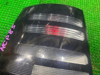 Стоп-сигнал левый задний TOYOTA SIENTA NCP81 52-125 4 ракурс