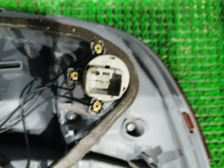 Стоп-сигнал правый задний TOYOTA VITZ NCP15 52-106 5 ракурс