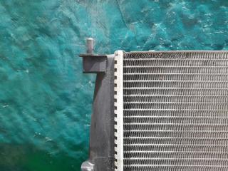 Радиатор основной NISSAN DUALIS KNJ10 MR20DE 2 ракурс