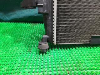 Радиатор основной NISSAN DUALIS KNJ10 MR20DE 4 ракурс