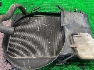 Радиатор основной TOYOTA MARK II JZX105 1JZGE 5 ракурс Радиатор основной TOYOTA MARK II JZX105 1JZGE 5 ракурс