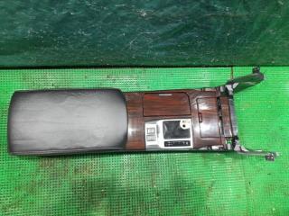 Бардачок между сиденьями TOYOTA MARK X GRX135 3 ракурс