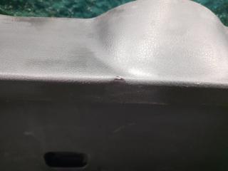 Обшивка двери багажника задняя NISSAN TIIDA NC11 90901ED000 5 ракурс Обшивка двери багажника задняя NISSAN TIIDA NC11 90901ED000 5 ракурс